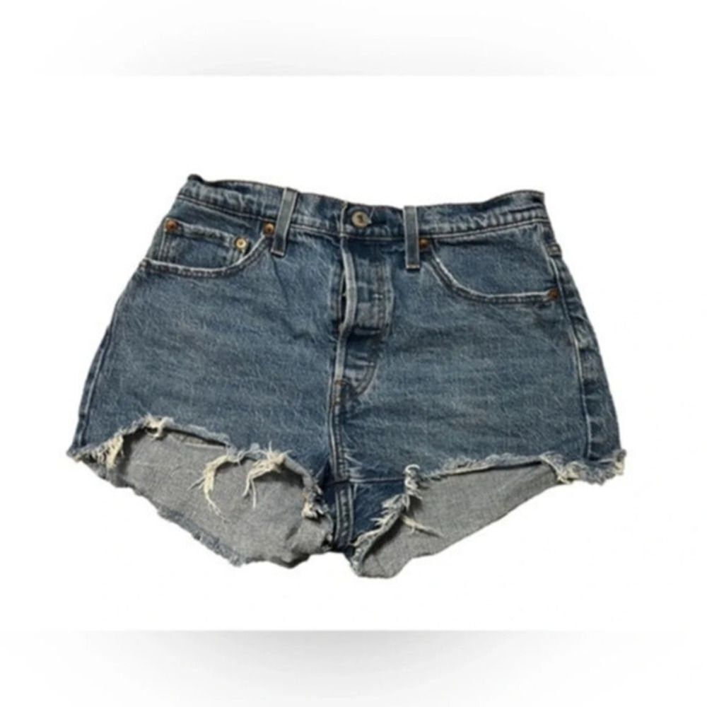Levi’s 501® ORIGINAL WOMEN'S SHORTS 28 / 6 has special red tag - Picture 1 of 11